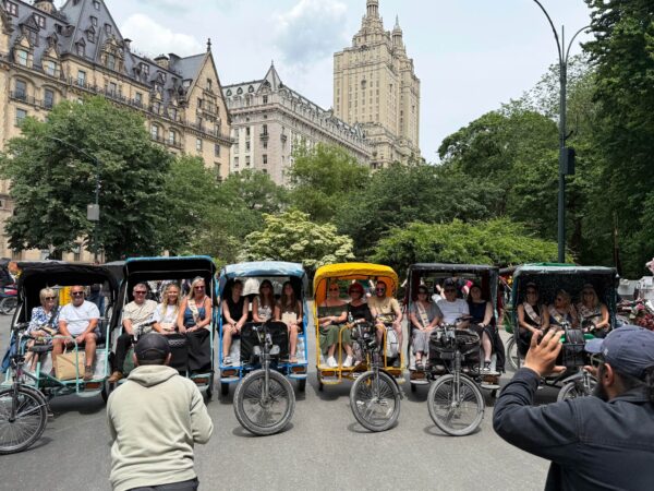 Elite Tour 11 Big Stops. With stories about the park from your guide